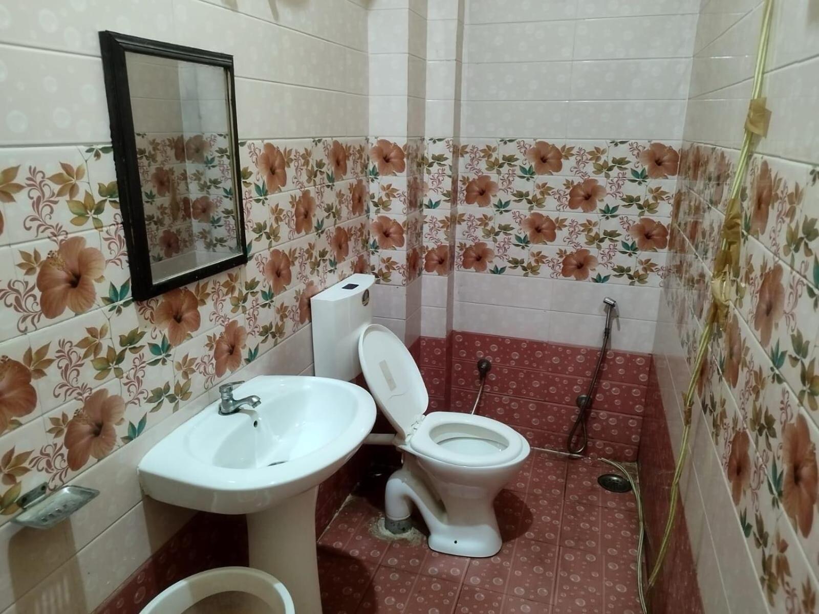 Hotel O Prayag Villa Allāhābād Junction المظهر الخارجي الصورة